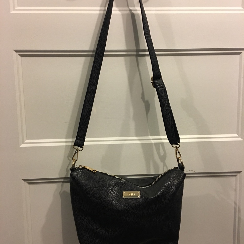 Black bcbg purse